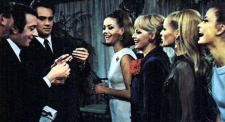 Ursula Andress-Le dolci signore