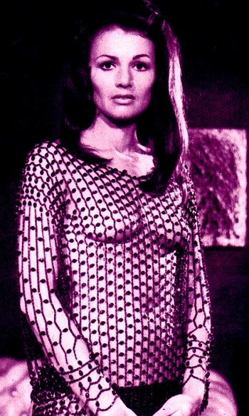 Bella di giorno moglie di notte foto 1