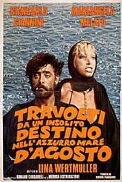 5 Travolti da un insolito destino nell'azzurro mare di agosto locandina