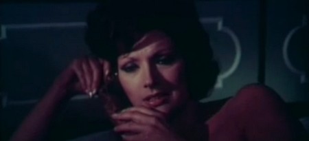 Helga Linè-La moglie giovane