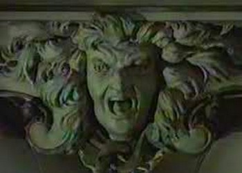 I vizi morbosi di una governante foto 3