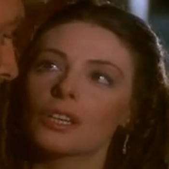 Nuda per satana foto 4