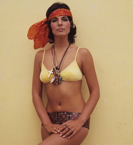 Marilu Tolo Photobook 16