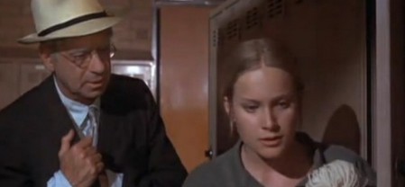 2 Walter Matthau - Vedovo aitante, bisognoso affetto offresi anche babysitter