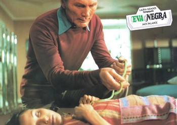 Eva nera lobby card 8