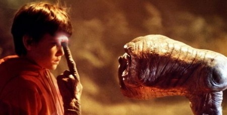 2 E.T. Spielberg