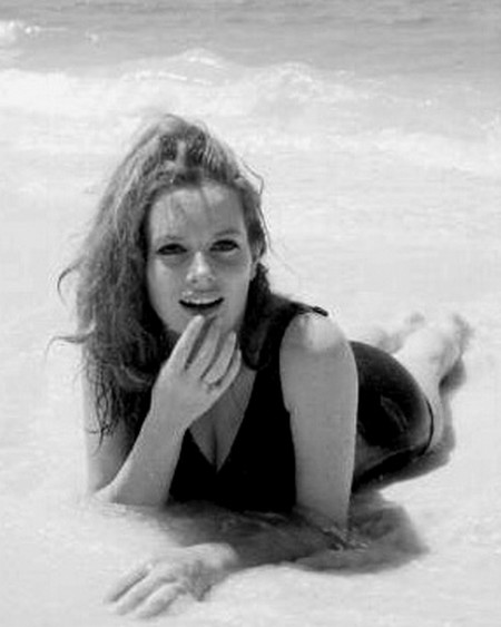 Luciana Paluzzi Photobook 4