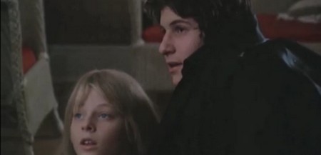 Quella strana ragazza che abita in fondo al viale 9