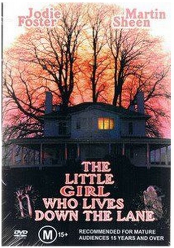 Quella strana ragazza che abita in fondo al viale locandina 6