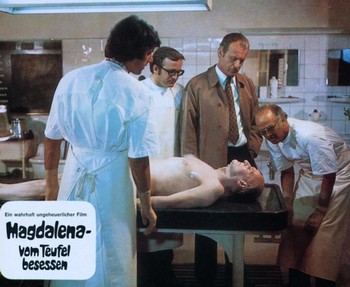 I turbamenti sessuali di Maddalena lobby card 11