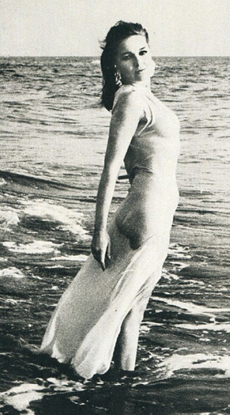 Lisa Gastoni Photobook 9