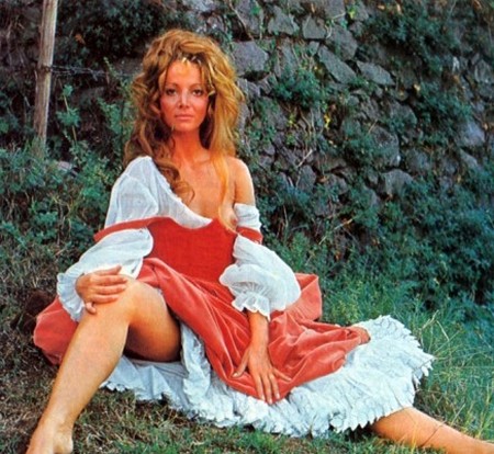 Lucretia Love Photogallery 13