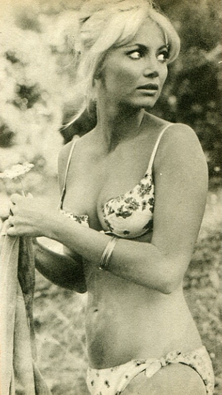 Lucretia Love Photogallery 16