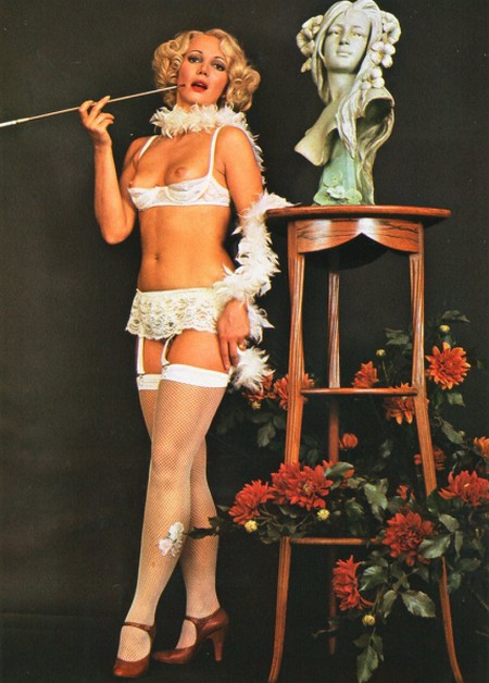 Lucretia Love Photogallery 17