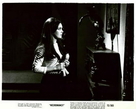 Il potere di Satana lobby card 10