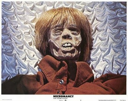 Il potere di Satana lobby card 7