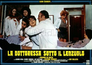 La dottoressa sotto il lenzuolo fotobusta 1