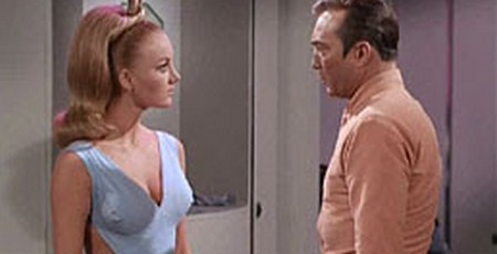 Barbara Bouchet Star trek