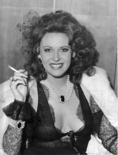 Dagmar Lassander Photobook 15