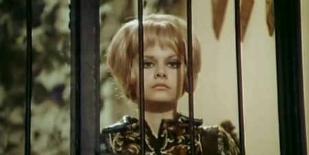 La ragazza di nome Giulio 15