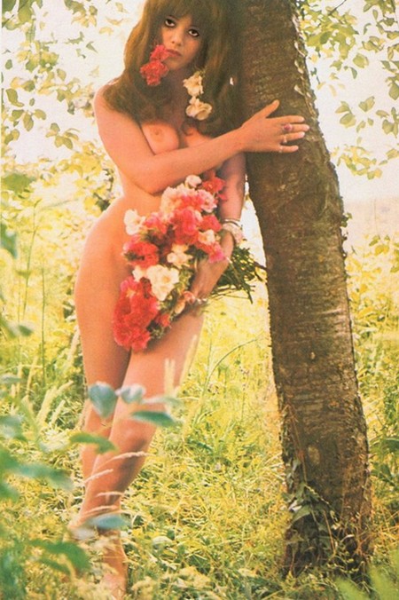 Tina Aumont Photobook 6