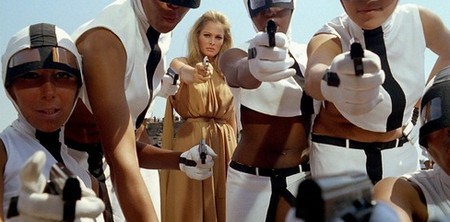 Ursula Andress La decima vittima