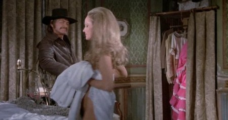 Ursula Andress Sole rosso