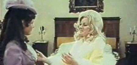 Edwige Fenech Alle dame del castello