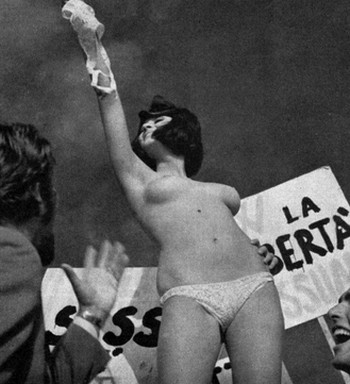 Io cristiana studentessa degli scandali foto 2