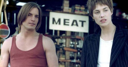 Je t’aime moi non plus 11