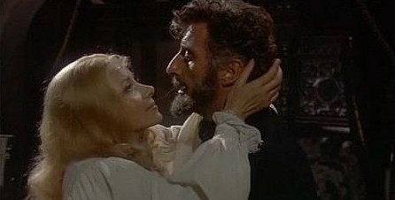 La morte va a braccetto con le vergini 11