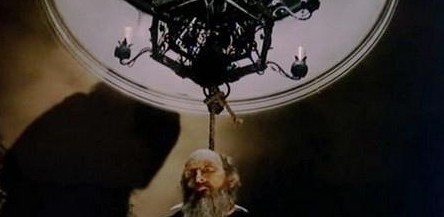 La morte va a braccetto con le vergini 2