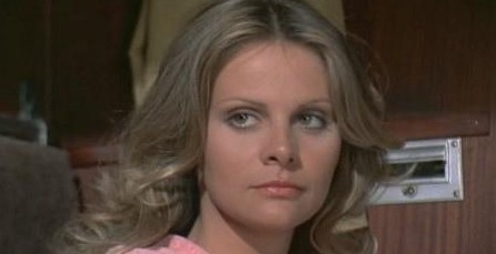 La ragazza del vagone letto 1