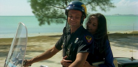 Laura Gemser I due superpiedi quasi piatti