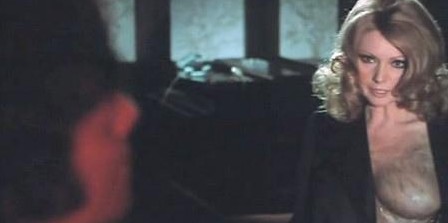 Sylva Koscina 7 scialli di seta gialla