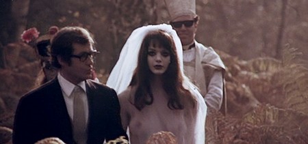 Tina Aumont L'urlo 1