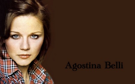 Agostina Belli Wallpaper