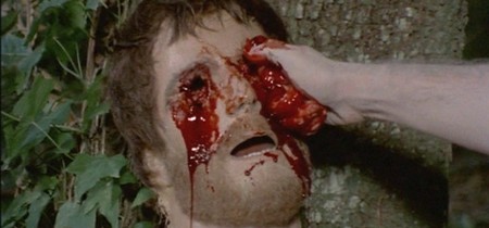 Cannibal holocaust 13