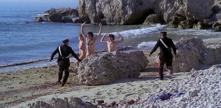 L'Italia s'è rotta 9