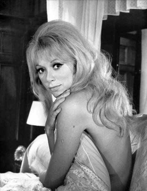 Mireille Darc Photobook 14