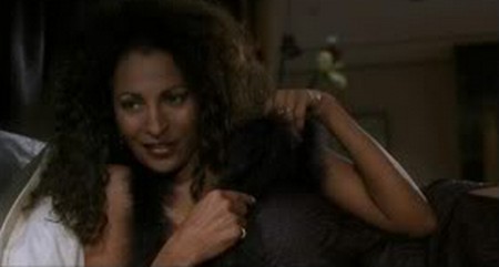 Pam grier La fortezza