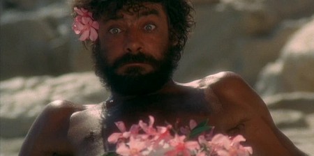 Travolti da un insolito destino nell’azzurro mare d’agosto 13