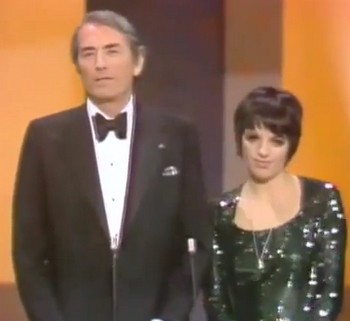 1974 presentatori Peck e Minnelli