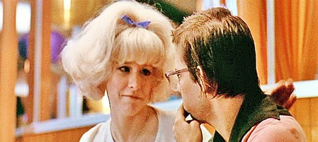 5 Candy Clark - American Graffiti
