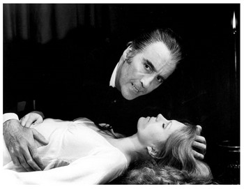 I satanici riti di Dracula Christopher Lee