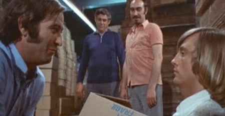 Un tipo con una faccia strana 6