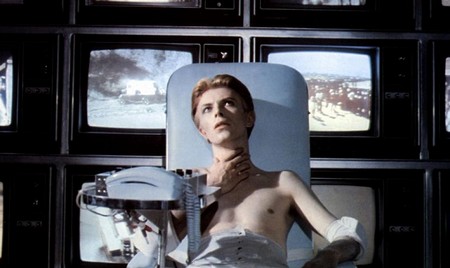 L'uomo che cadde sulla terra foto 1