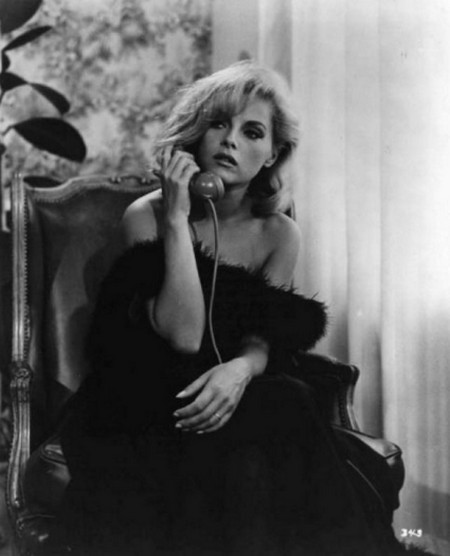 01 Virna Lisi in Le bambole