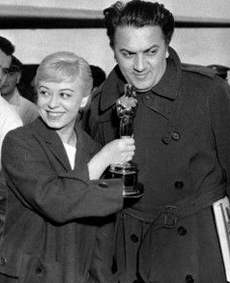 12-01 Federico Fellini Oscar La strada 1957