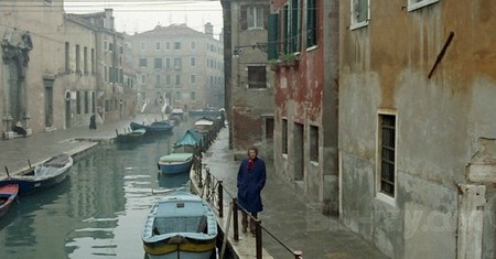 1 A Venezia... Un Dicembre Rosso Shocking